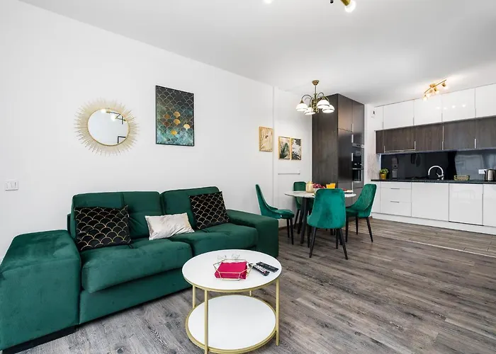 شقة Sleepway Apartments- Garbary 100-46 بوزنان