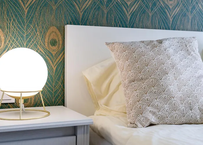 Sleepway Apartments- Garbary 100-46 شقة بوزنان