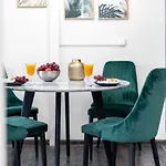 Sleepway Apartments- Garbary 100-46 포즈난