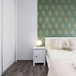 Sleepway Apartments- Garbary 100-46 * 포즈난