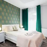 Sleepway Apartments- Garbary 100-46 포즈난