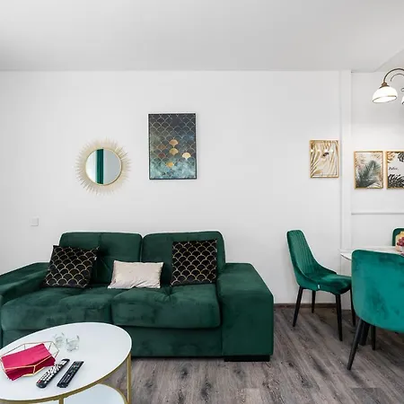 Sleepway Apartments- Garbary 100-46 아파트